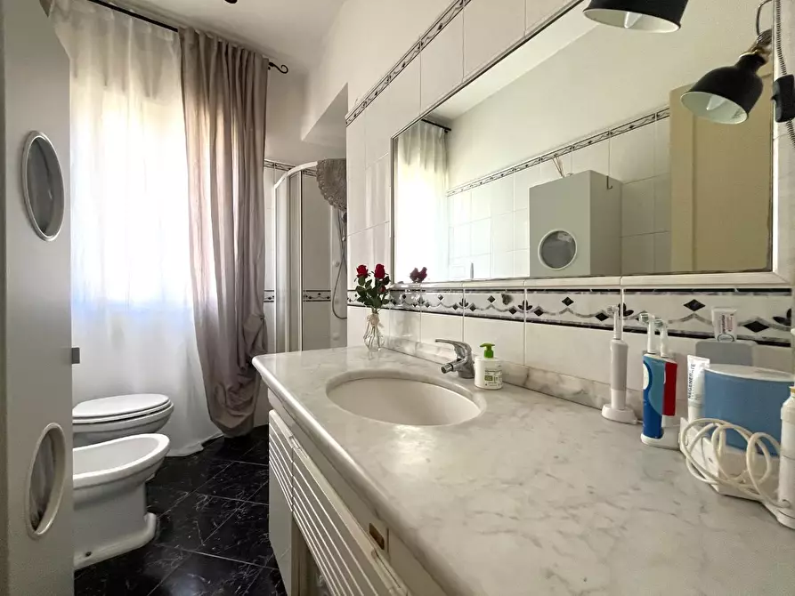 Immagine 14 di Appartamento in vendita  a Seravezza