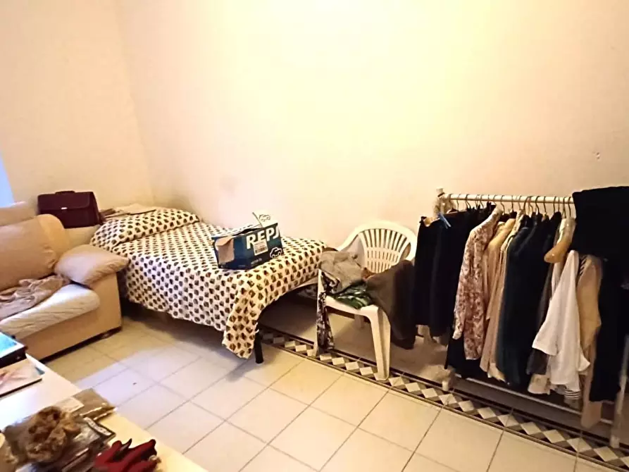 Immagine 6 di Appartamento in vendita  a Livorno