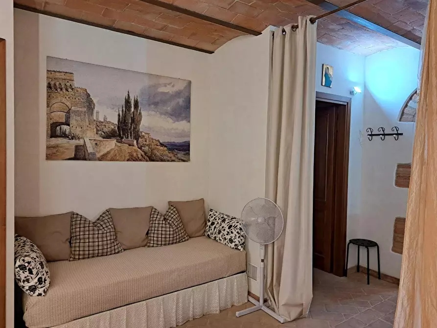 Immagine 11 di Appartamento in vendita  a Gambassi Terme