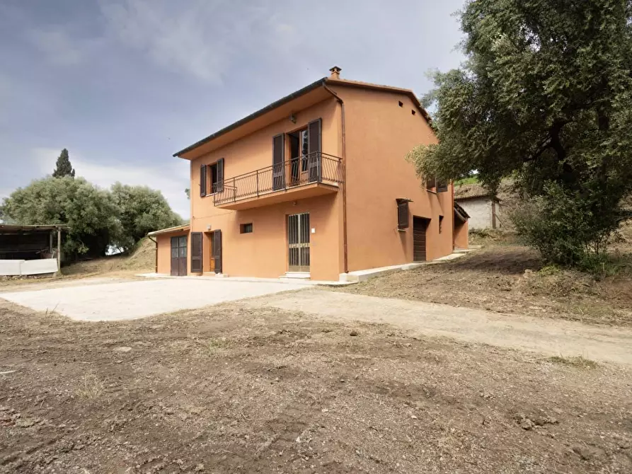 Immagine 1 di Casa indipendente in vendita  a Santa Maria A Monte