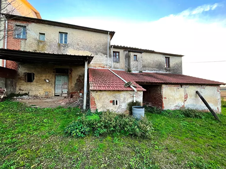 Immagine 3 di Casa colonica in vendita  a Cerreto Guidi