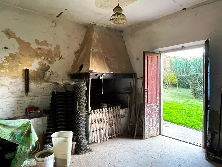 Immagine 6 di Casa colonica in vendita  a Cerreto Guidi