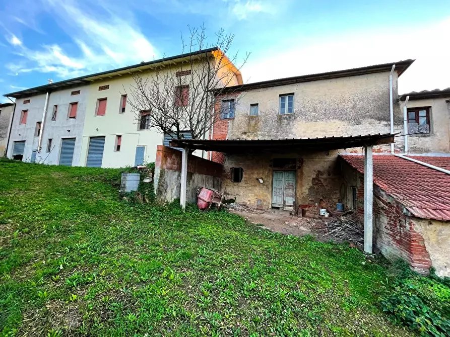 Immagine 19 di Casa colonica in vendita  a Cerreto Guidi