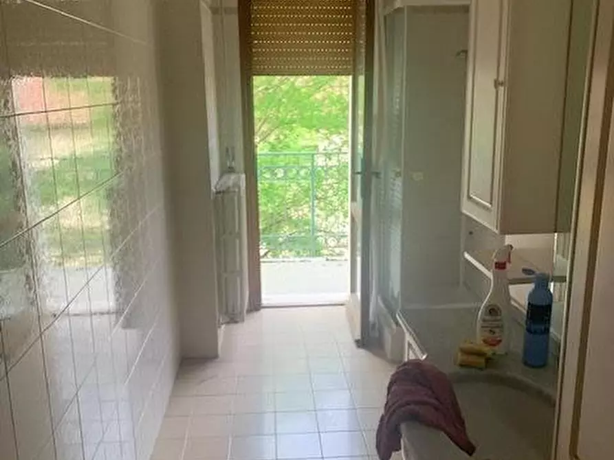 Immagine 6 di Casa indipendente in vendita  a Cascina