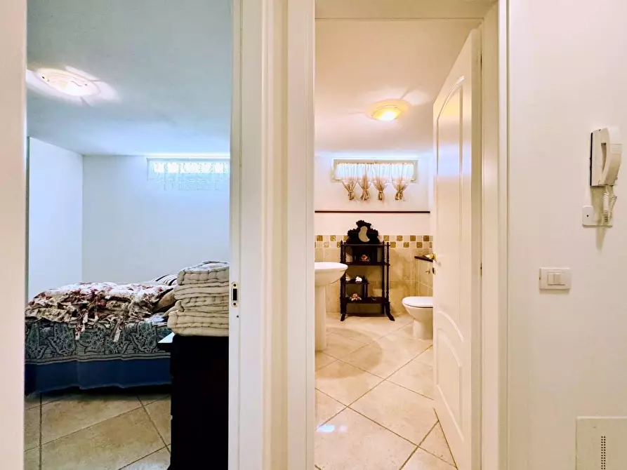 Immagine 55 di Casa indipendente in vendita  a Pietrasanta