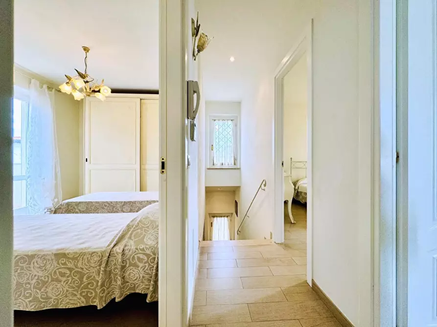 Immagine 36 di Casa indipendente in vendita  a Pietrasanta