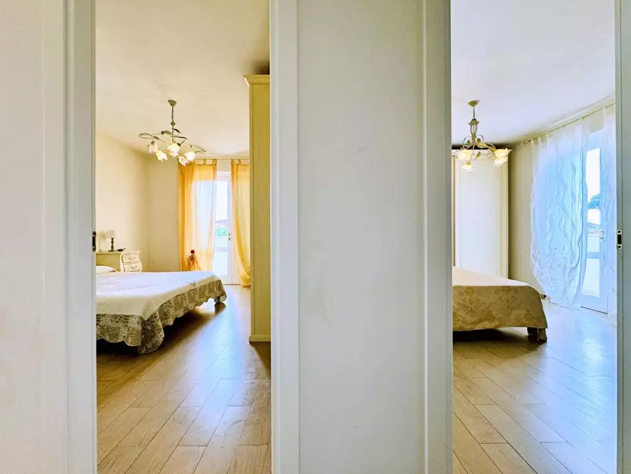 Immagine 23 di Casa indipendente in vendita  a Pietrasanta