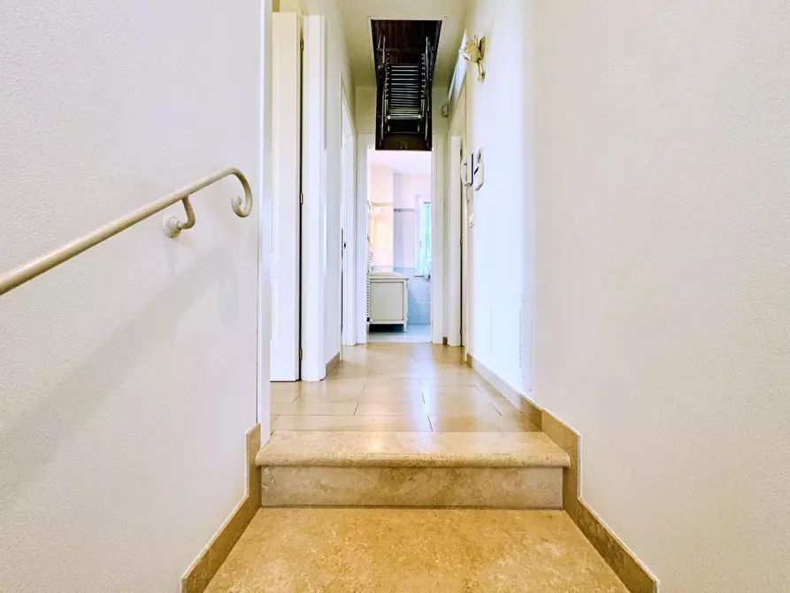 Immagine 22 di Casa indipendente in vendita  a Pietrasanta