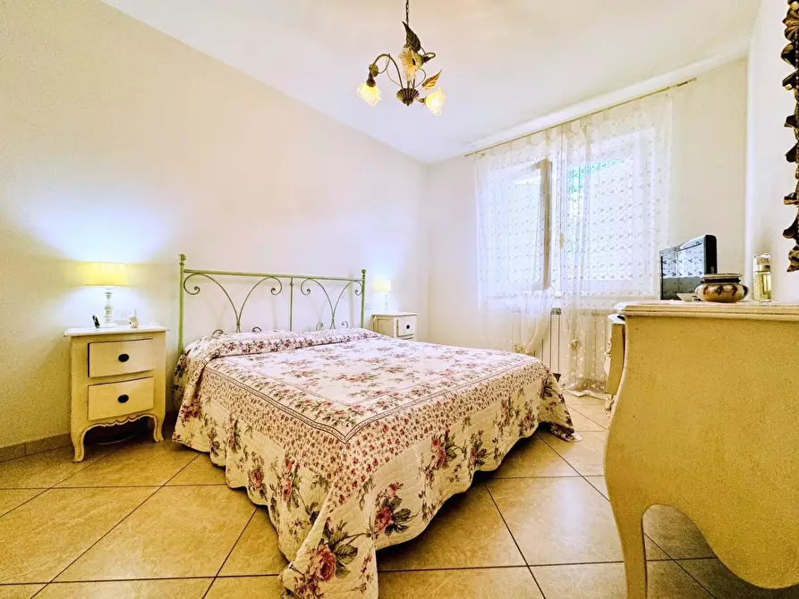 Immagine 16 di Casa indipendente in vendita  a Pietrasanta