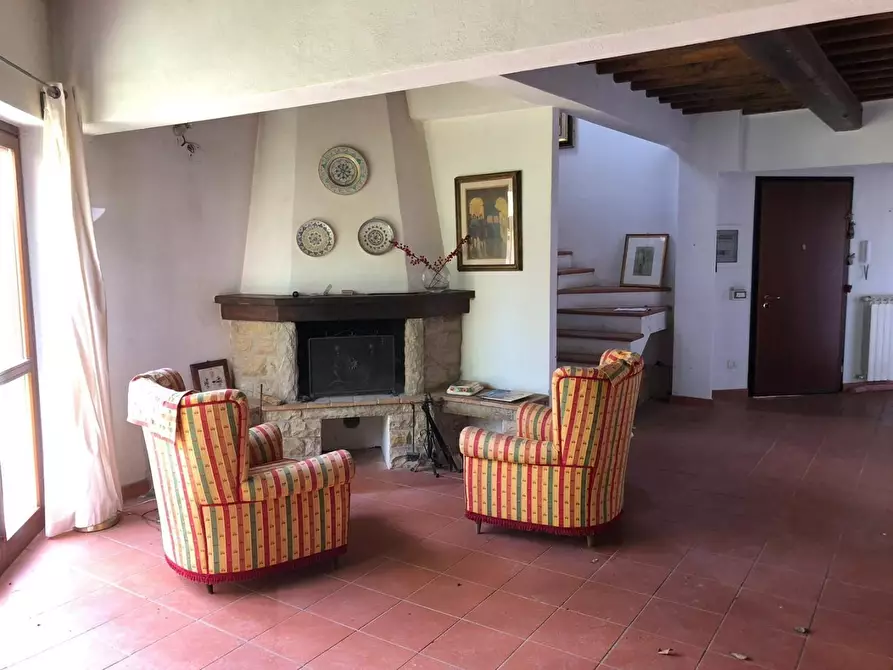 Immagine 3 di Villetta a schiera in vendita  a Gaiole In Chianti