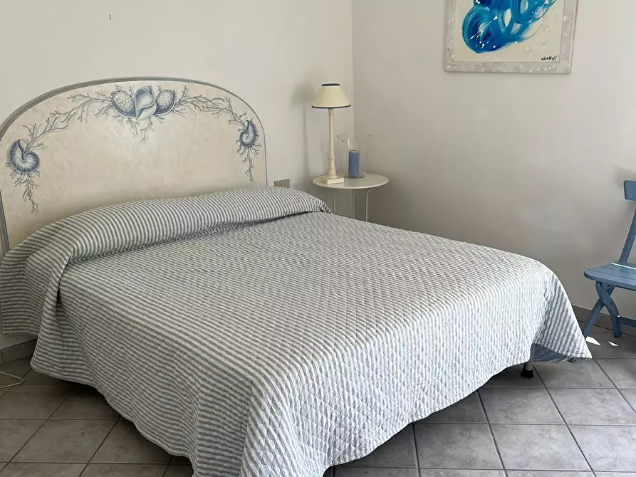 Immagine 8 di Appartamento in affitto  a Montignoso