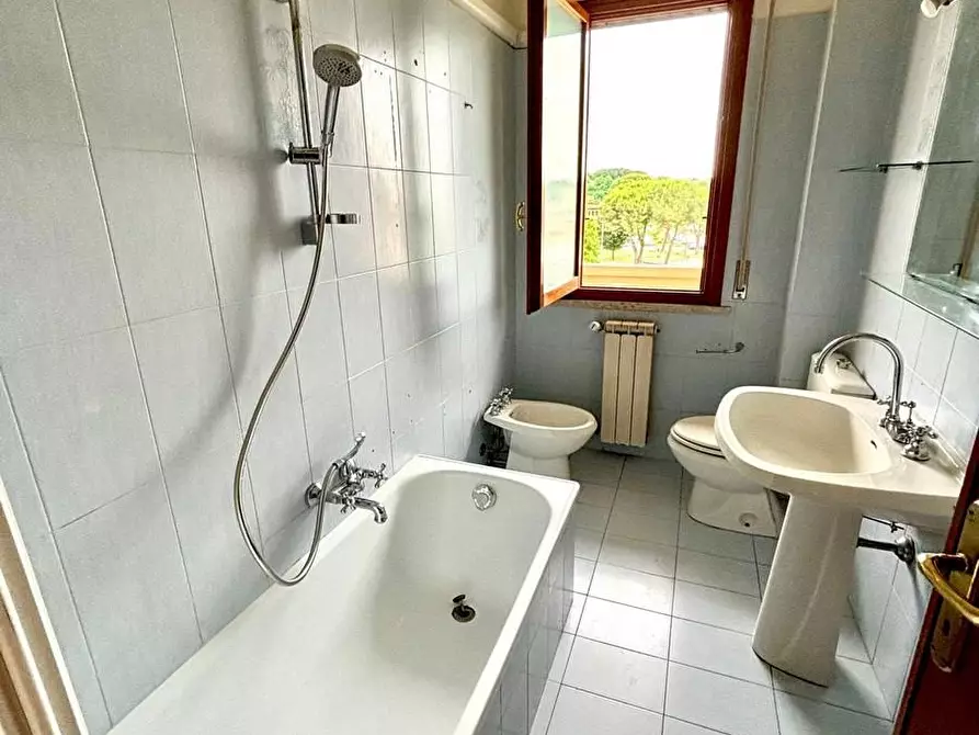 Immagine 10 di Appartamento in vendita  a Lamporecchio