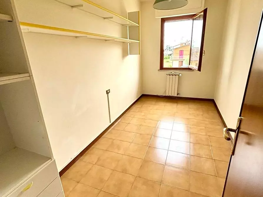 Immagine 6 di Appartamento in vendita  a Lamporecchio