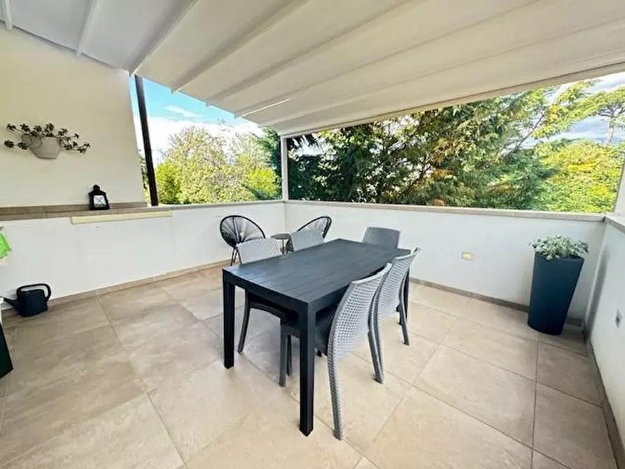 Immagine 1 di Appartamento in affitto  a Forte Dei Marmi