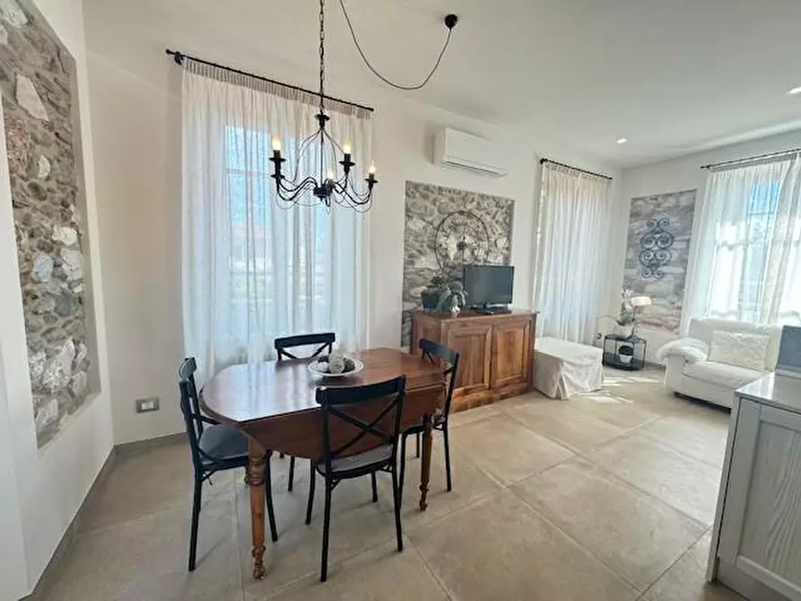 Immagine 3 di Appartamento in affitto  a Forte Dei Marmi