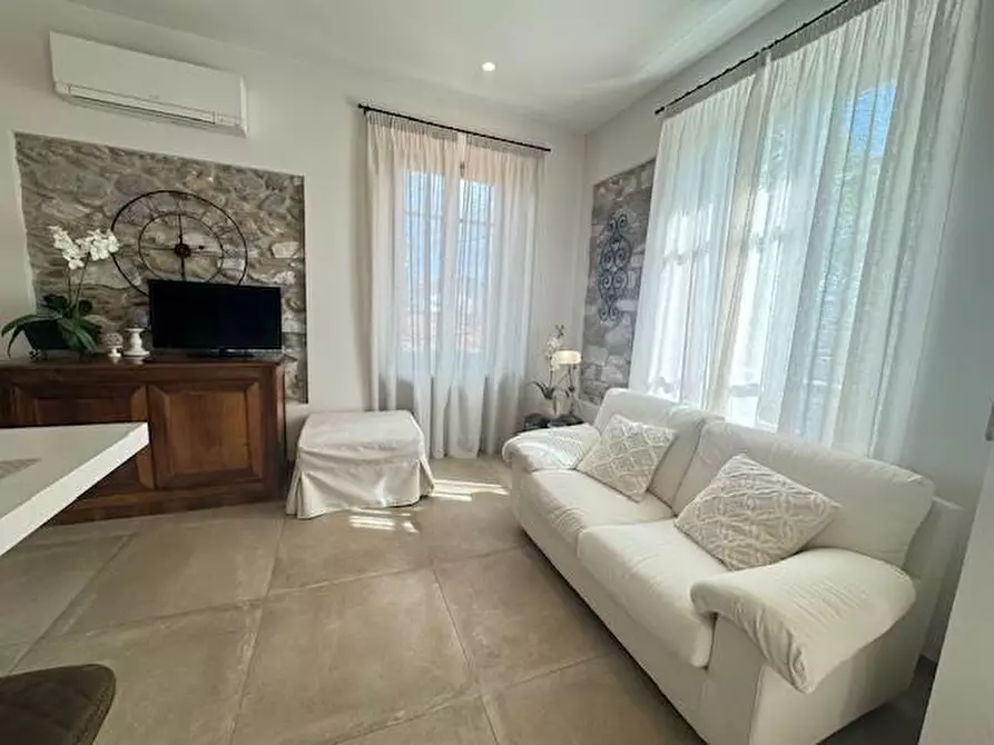 Immagine 7 di Appartamento in affitto  a Forte Dei Marmi