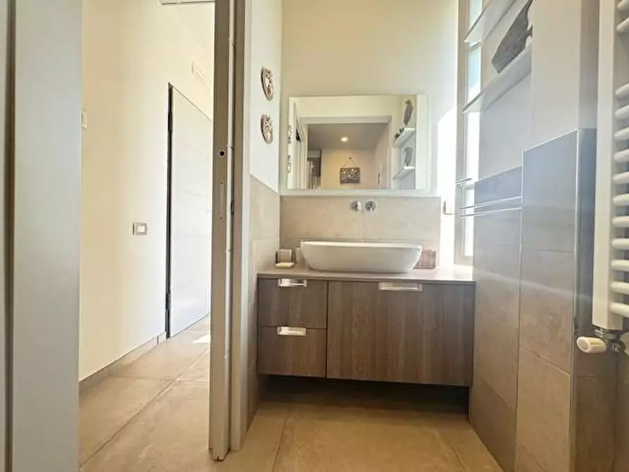 Immagine 8 di Appartamento in affitto  a Forte Dei Marmi