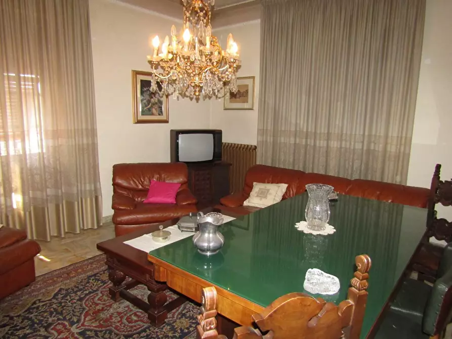 Immagine 9 di Casa indipendente in vendita  a Carrara