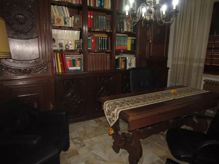 Immagine 7 di Casa indipendente in vendita  a Carrara