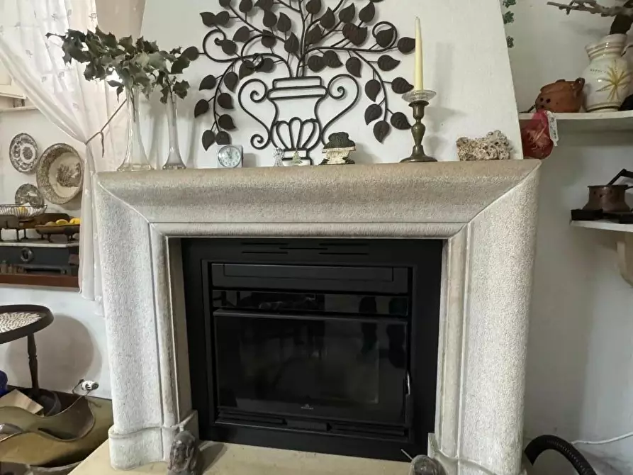 Immagine 28 di Appartamento in vendita  a Lucca