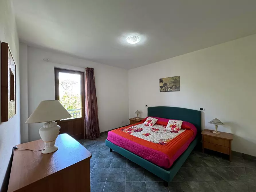 Immagine 6 di Porzione di casa in affitto  a Montignoso