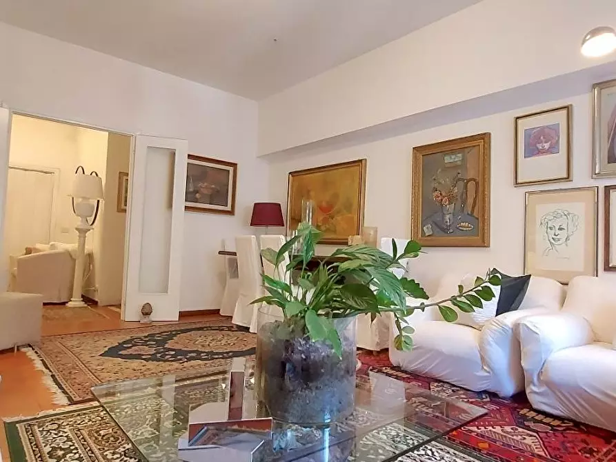 Immagine 6 di Appartamento in vendita  a Carrara