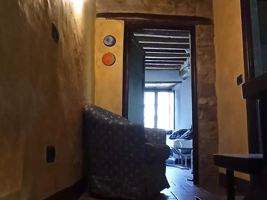 Immagine 21 di Porzione di casa in vendita  a Bagni Di Lucca