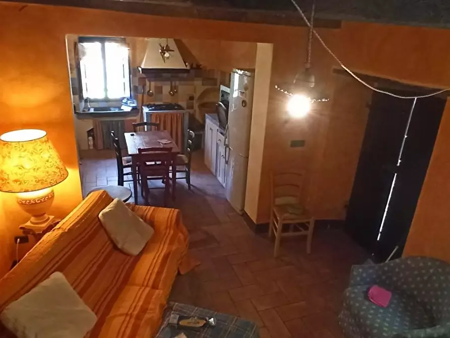 Immagine 23 di Porzione di casa in vendita  a Bagni Di Lucca