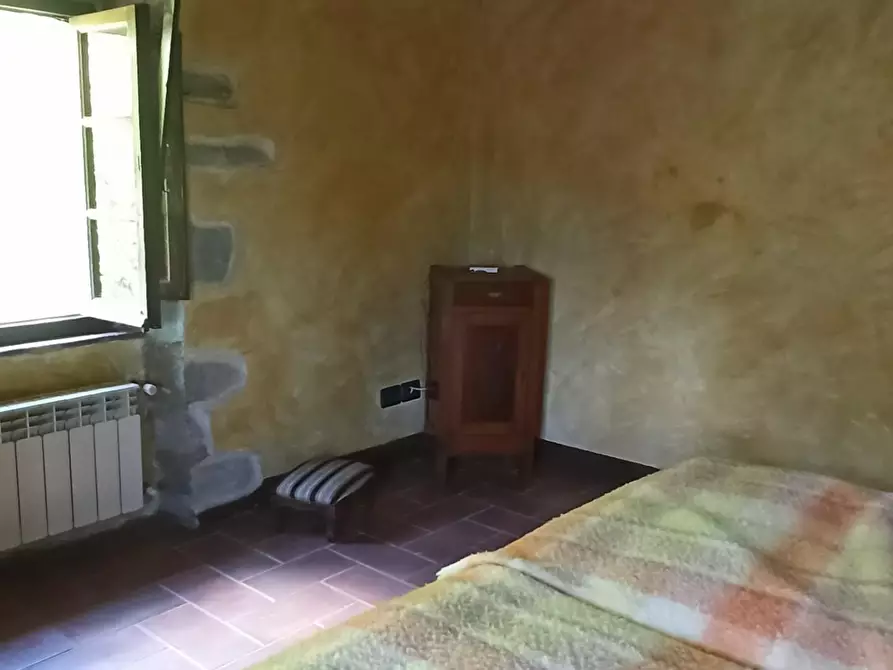 Immagine 45 di Porzione di casa in vendita  a Bagni Di Lucca