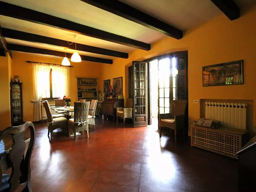 Immagine 20 di Villa in vendita  a Lucca