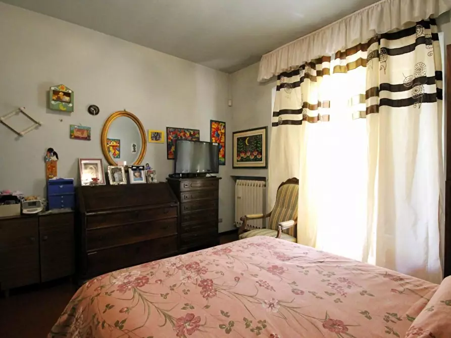 Immagine 32 di Villa in vendita  a Lucca