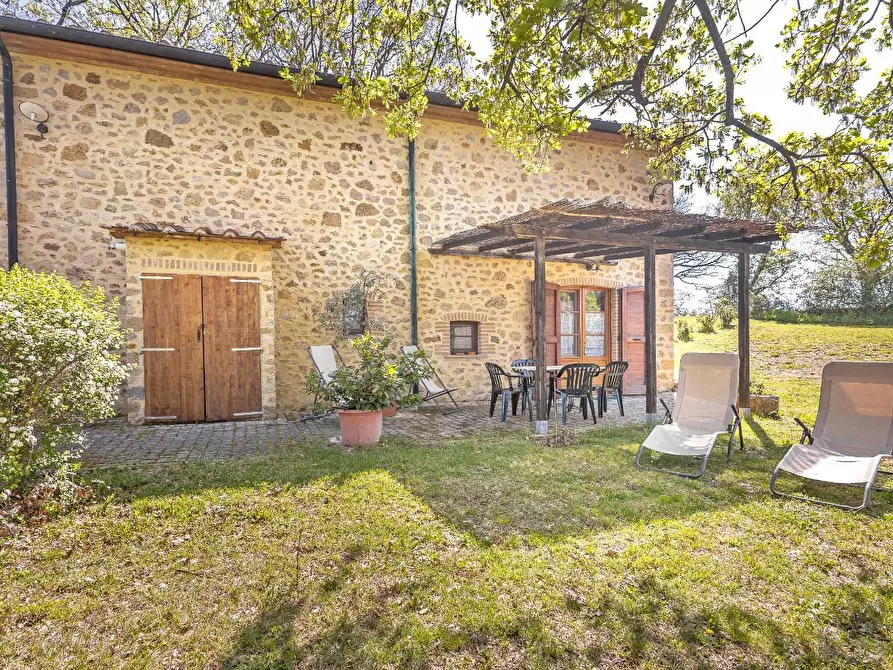 Immagine 12 di Casa colonica in vendita  a Pomarance