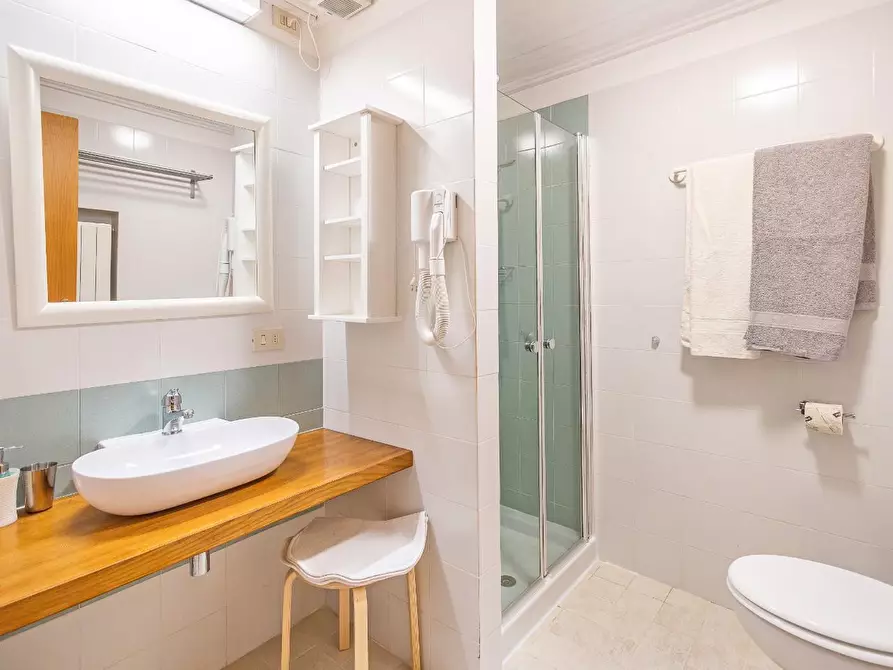 Immagine 23 di Casa colonica in vendita  a Pomarance