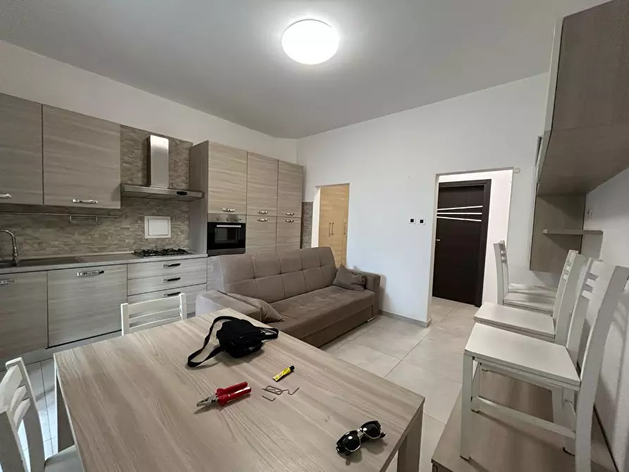 Immagine 8 di Appartamento in vendita  a Livorno