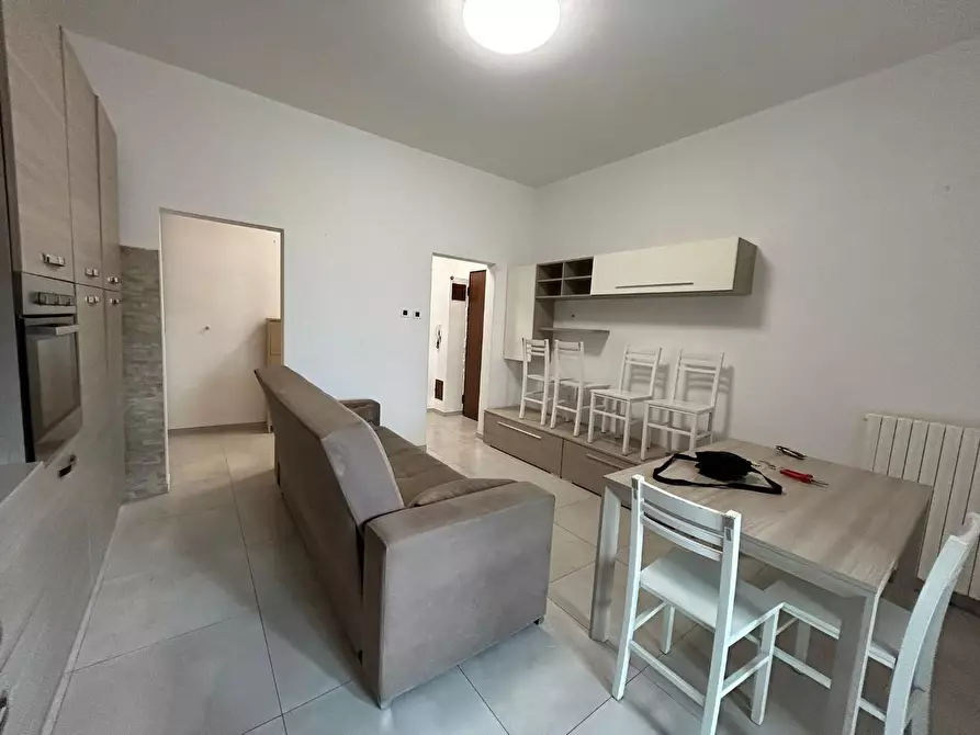 Immagine 10 di Appartamento in vendita  a Livorno