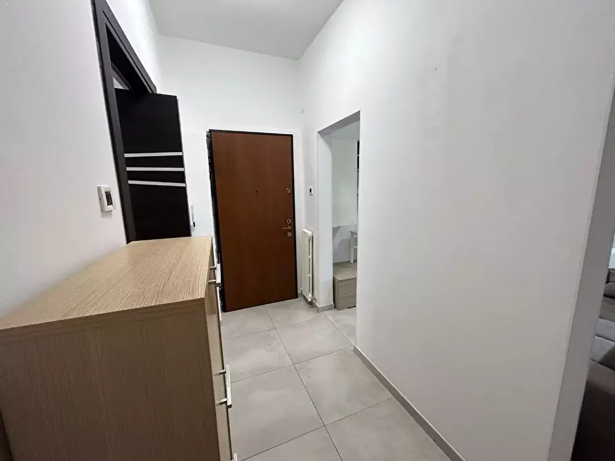 Immagine 5 di Appartamento in vendita  a Livorno