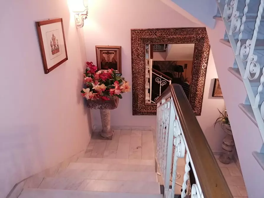 Immagine 17 di Villetta a schiera in vendita  a Carrara