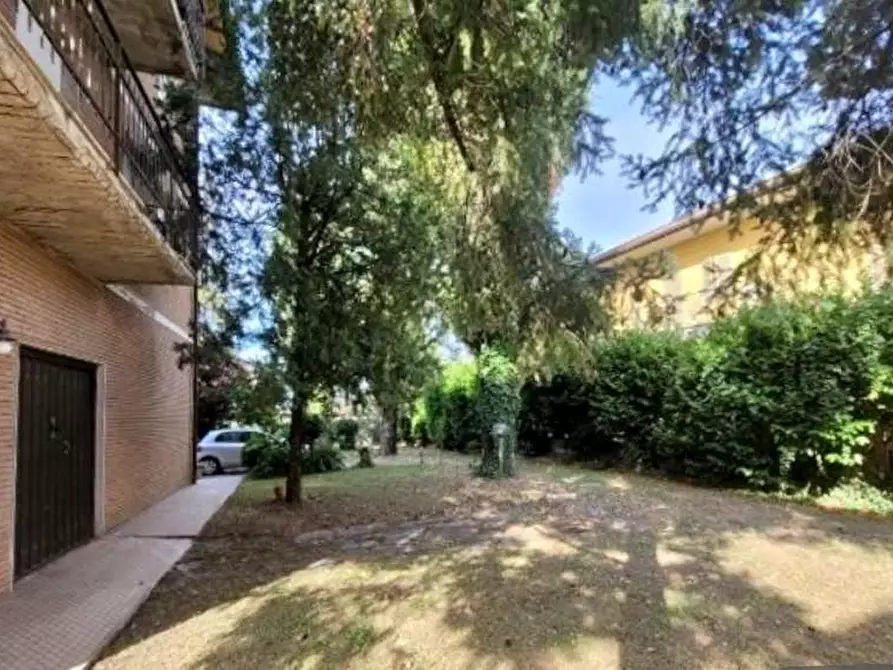 Immagine 30 di Appartamento in vendita  a Pietrasanta