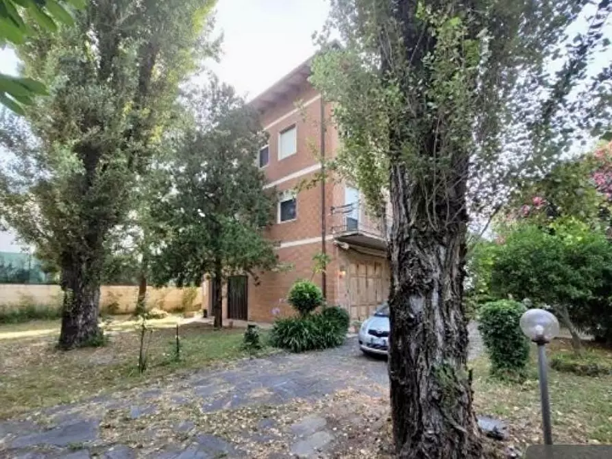 Immagine 27 di Appartamento in vendita  a Pietrasanta