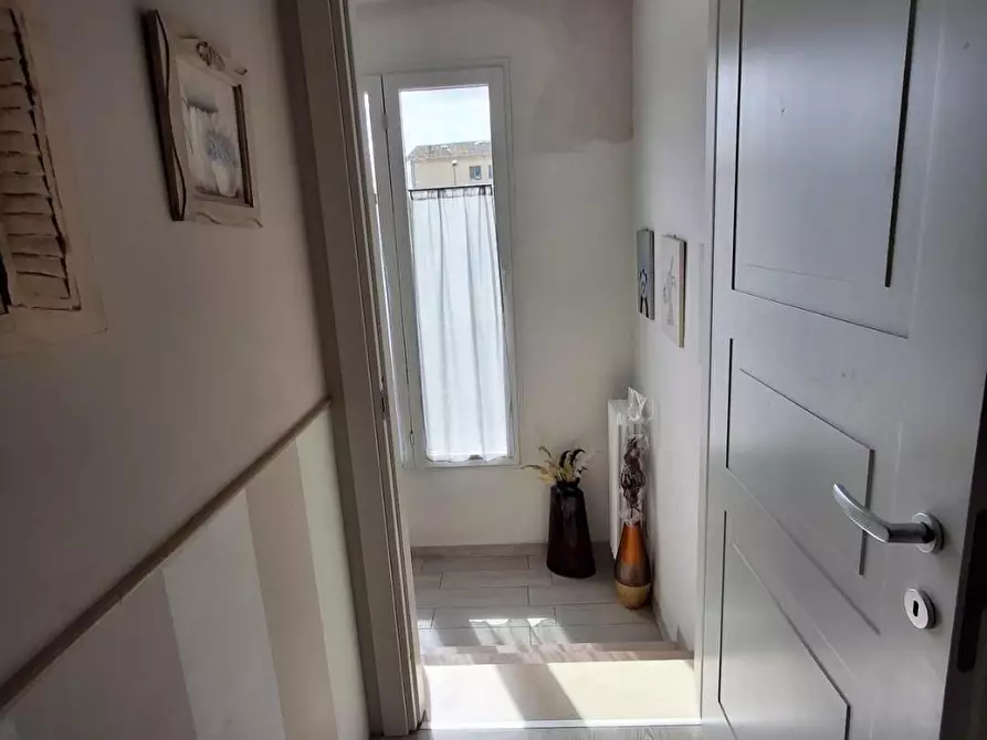 Immagine 32 di Terratetto in vendita  a Capraia E Limite