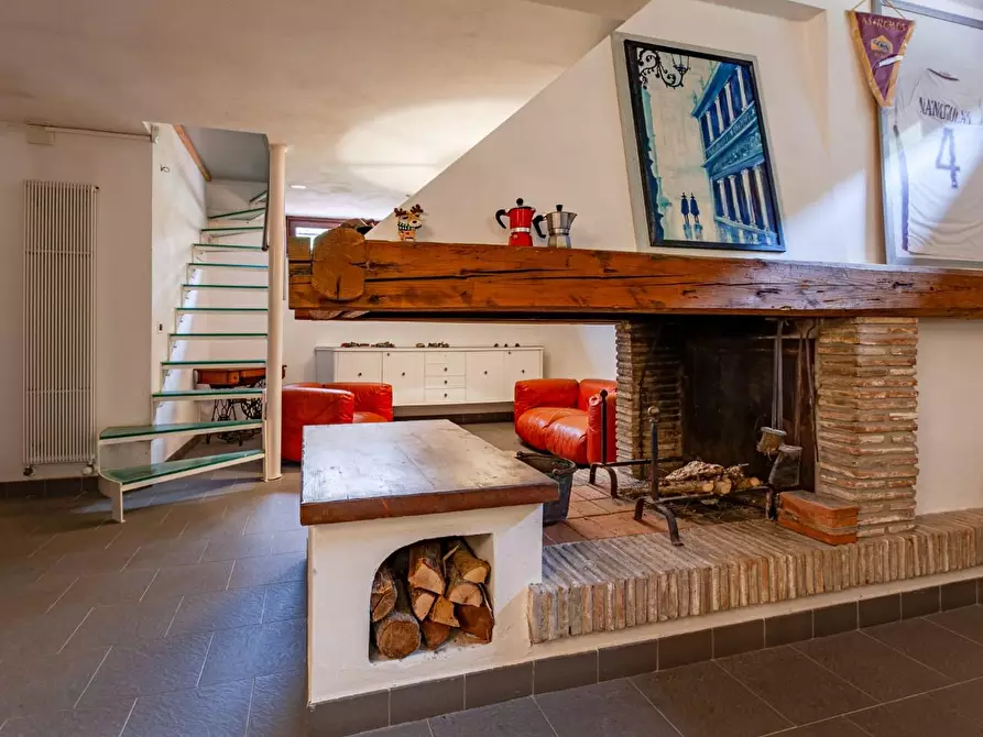 Immagine 28 di Villa in vendita  a San Giuliano Terme