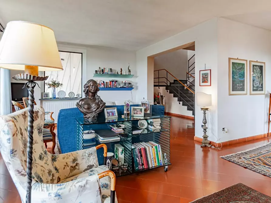 Immagine 19 di Villa in vendita  a San Giuliano Terme