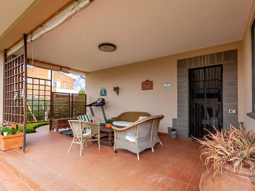 Immagine 7 di Villa in vendita  a San Giuliano Terme