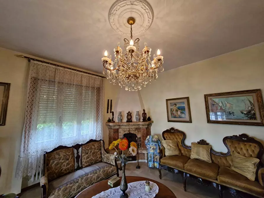 Immagine 4 di Appartamento in vendita  a Campiglia Marittima