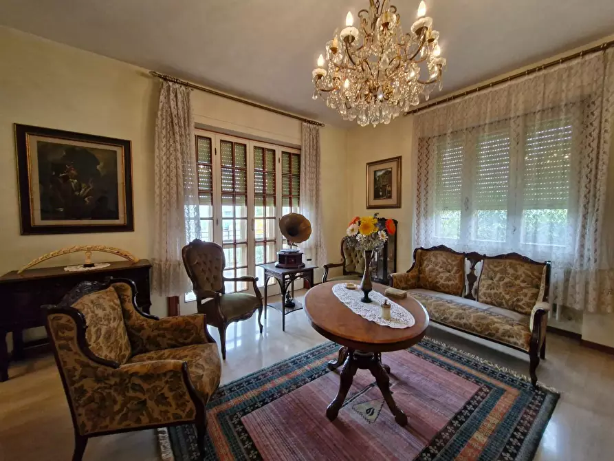 Immagine 3 di Appartamento in vendita  a Campiglia Marittima