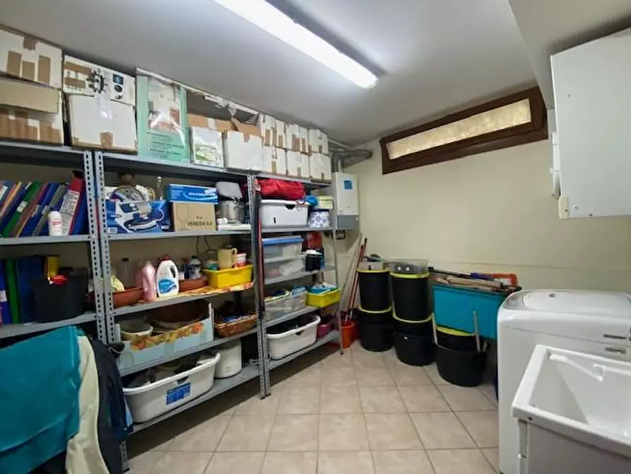 Immagine 27 di Villetta a schiera in vendita  a Santa Croce Sull'arno