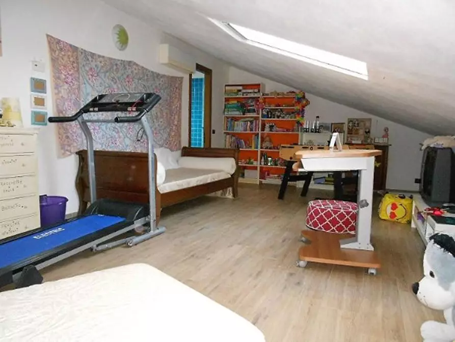 Immagine 44 di Villa in vendita  a Seravezza