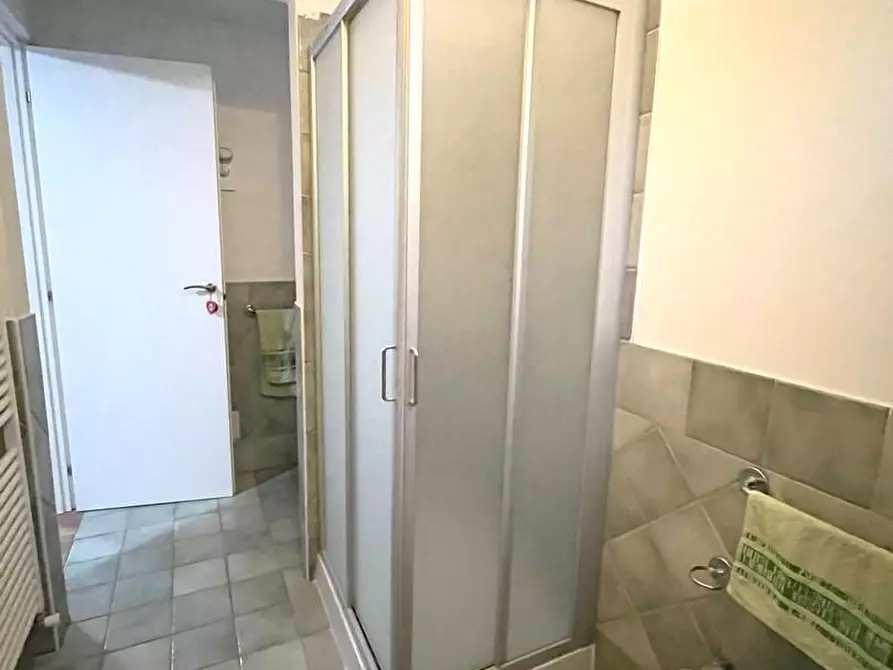 Immagine 52 di Villa in vendita  a Seravezza