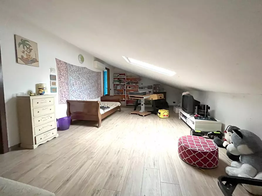 Immagine 47 di Villa in vendita  a Seravezza