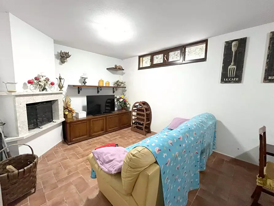 Immagine 50 di Villa in vendita  a Seravezza